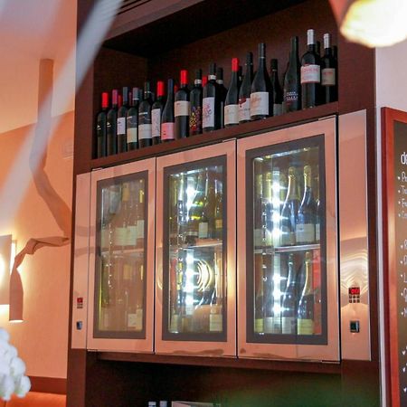 Locanda Mezzosale Конельяно Экстерьер фото